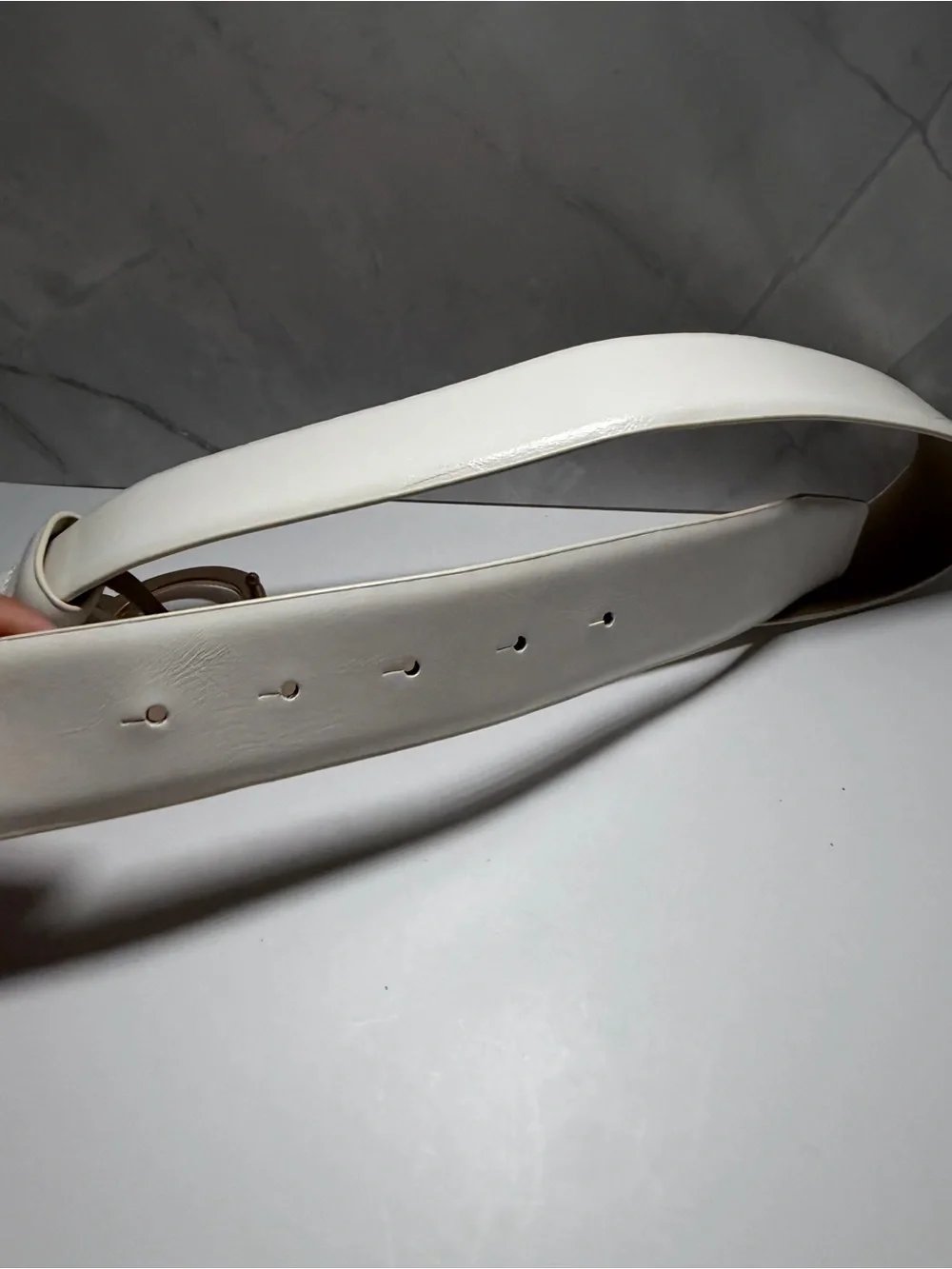 White faux leather interlocking double gold circle metal buckle womens belt